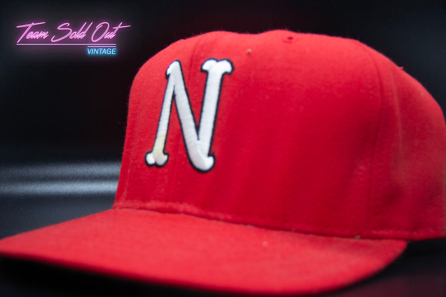 Vintage University of Nevada Las Vegas UNLV Rebels Plain Logo Fitted 7 1/8 Hat NCAA
