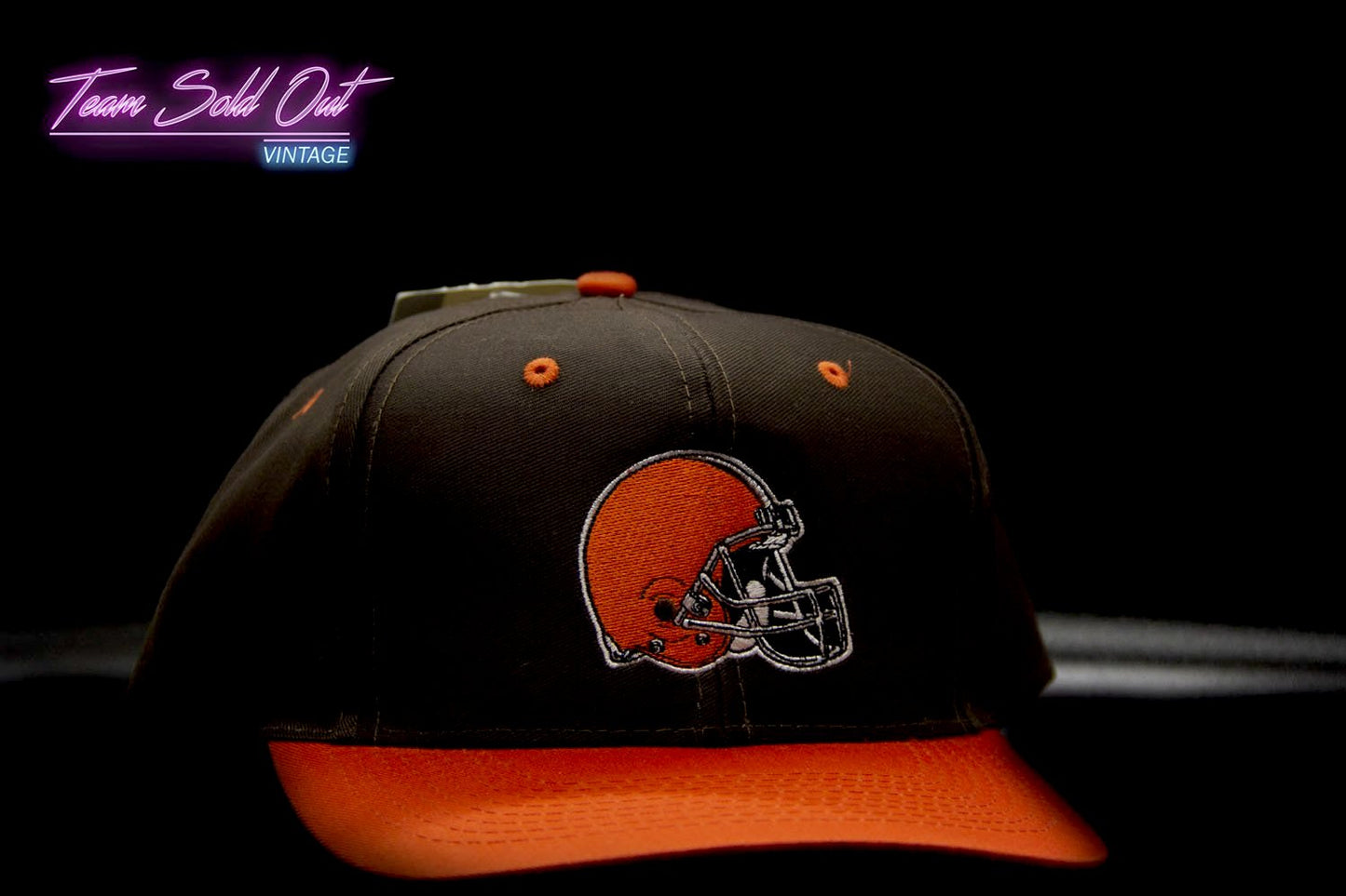 Vintage Logo Athletic Cleveland Browns Plain logo Snapback Hat