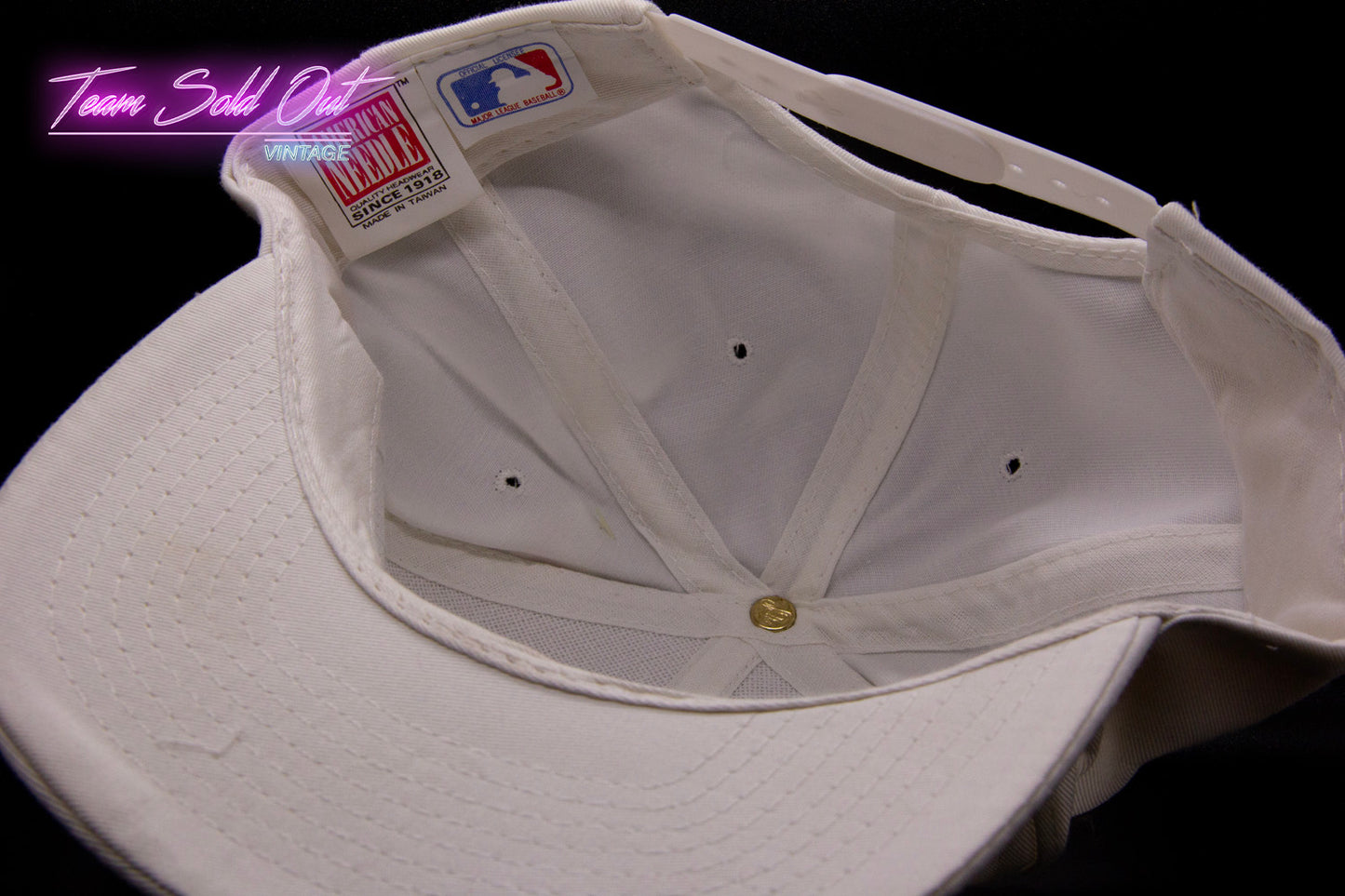 Vintage 1990 American Needle N.L. East Champions Pittsburgh Pirates Snapback Hat MLB